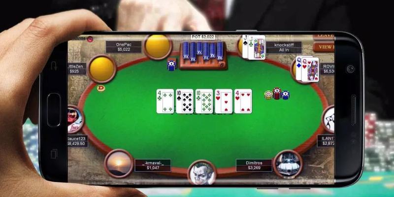 Vận dụng mẹo chơi Poker 77win để nâng cao khả năng chiến thắng